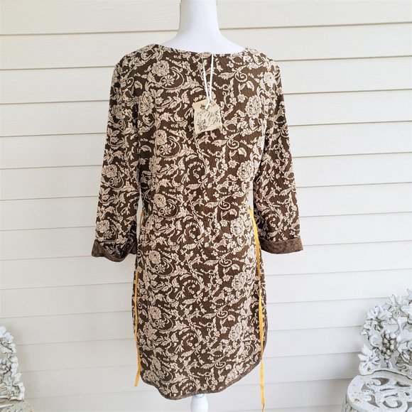 NWT Nick and Me Tunic style dress with long sleeves and a tapestry design - Picture 4 of 9